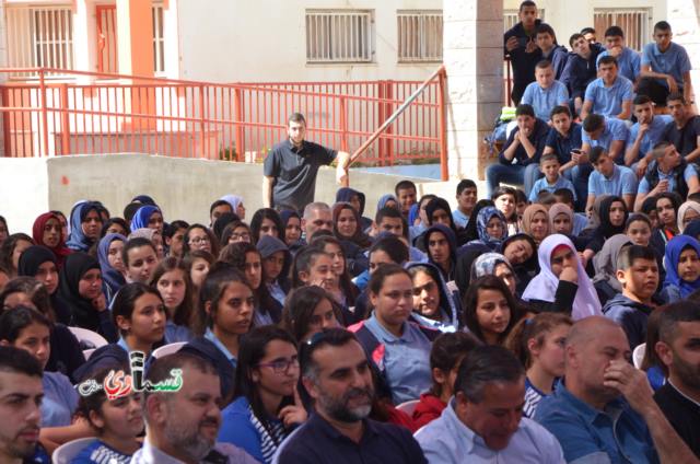  فيديو: إعدادية ابن سينا تُكرم طلابها الرياضيين الأبطال في القطاعات الرياضية المتعددة بمشاركة الرئيس عادل بدير